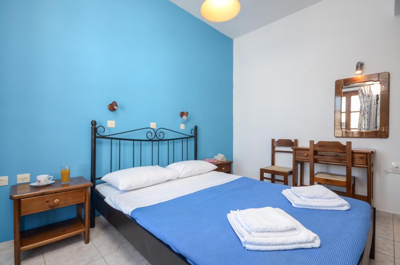 Depis Economy Studios & Apartments Naxos City Экстерьер фото