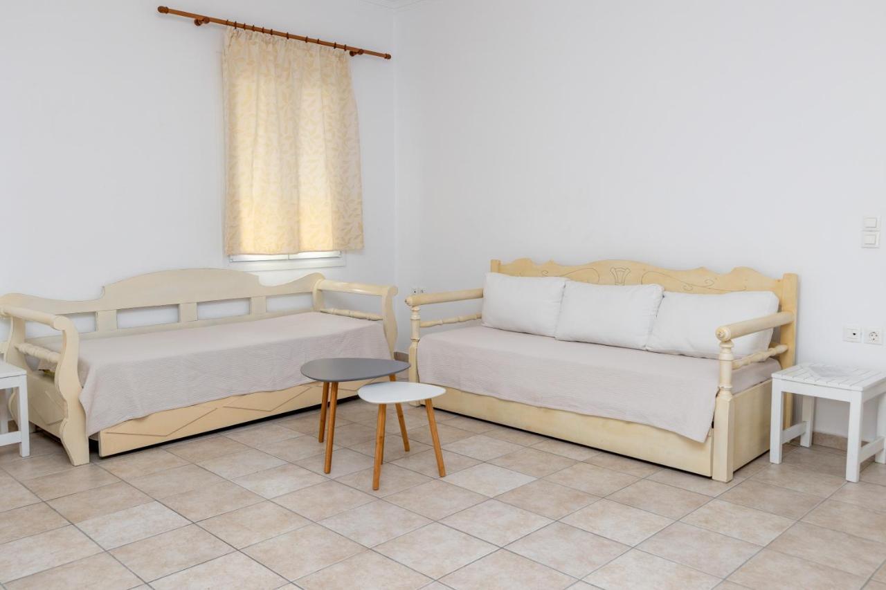 Depis Economy Studios & Apartments Naxos City Экстерьер фото