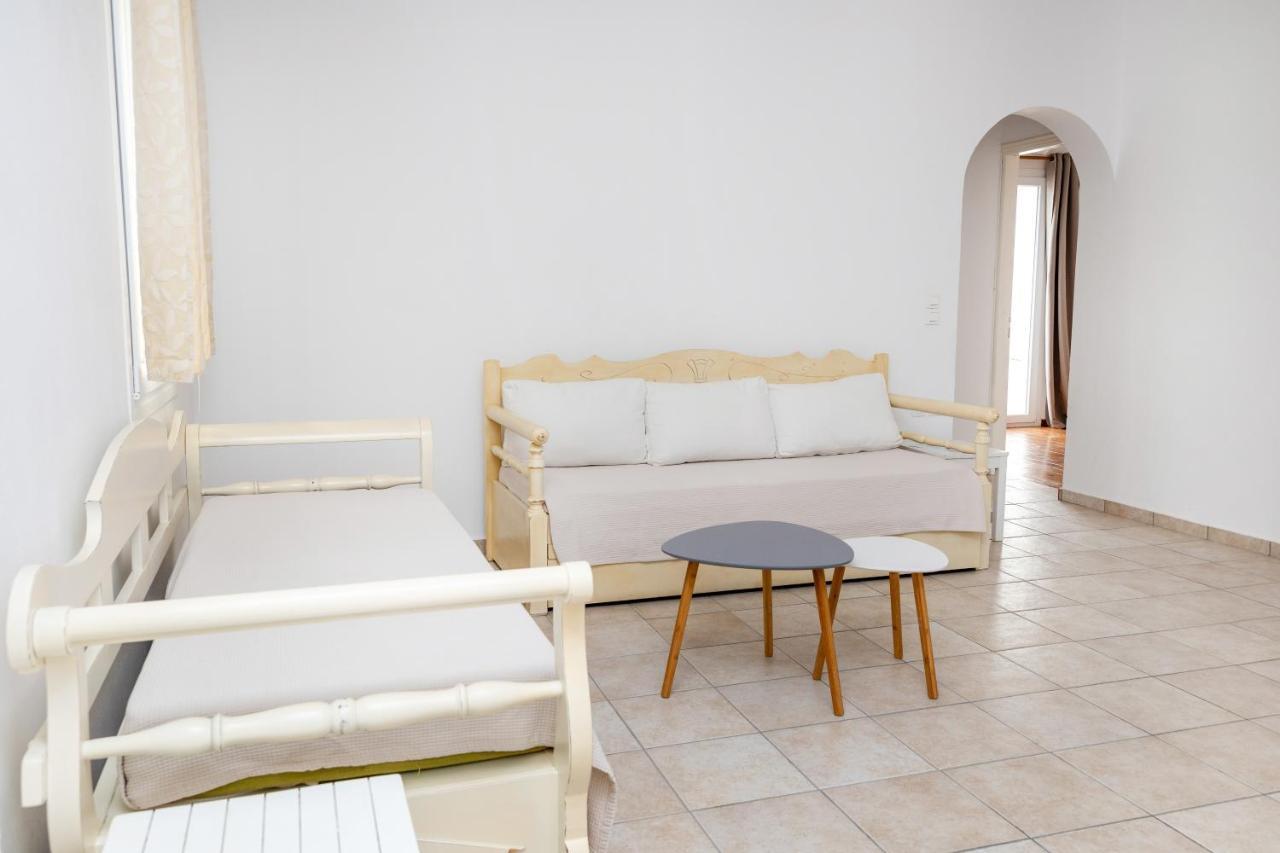 Depis Economy Studios & Apartments Naxos City Экстерьер фото