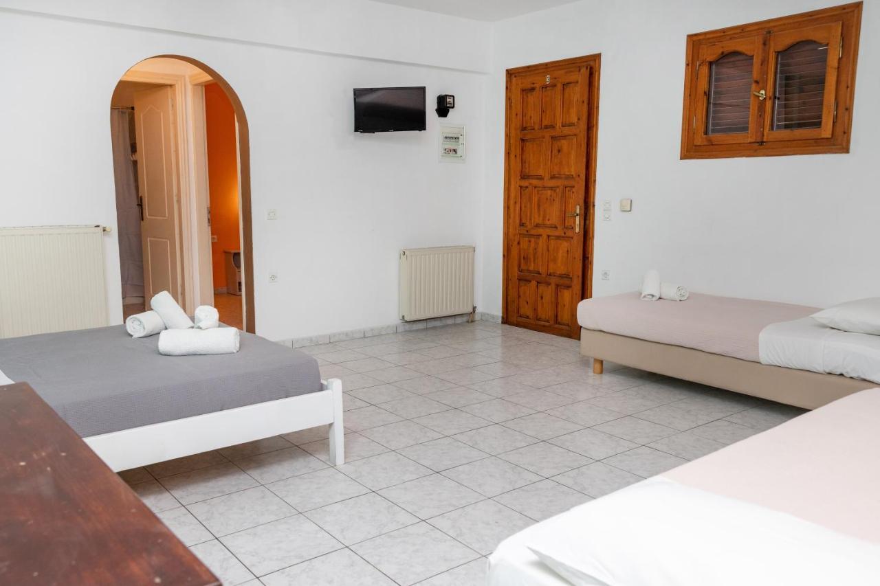 Depis Economy Studios & Apartments Naxos City Экстерьер фото